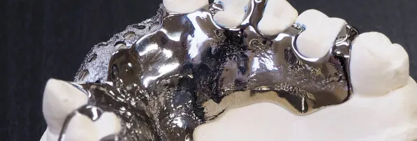 金属床